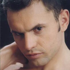 Максим, Киев